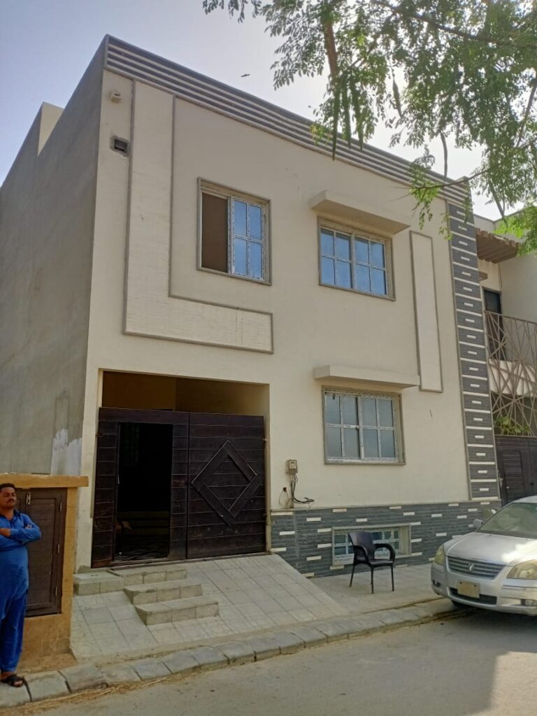 Bungalow For Sale Phase 8 Brand New 100 yards